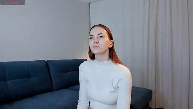 SirenaOstrem online show from October 16, 2025, 1:03 am