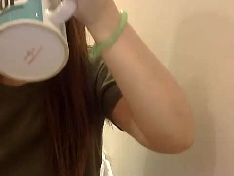 Snapshot of Lovelyclaya chatting on March 1, 2026, 3:34 pm Lovelyclaya online show from March 1, 2026, 3:34 pm