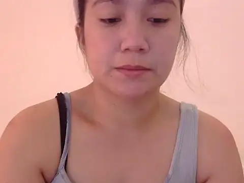 Snapshot of Lovelyclaya chatting on March 6, 2026, 12:16 am Lovelyclaya online show from March 6, 2026, 12:16 am