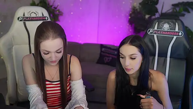 Ella 054 online show from July 13, 2026, 10:36 am