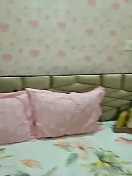 Jenny1401 online show from November 22, 2025, 4:39 pm