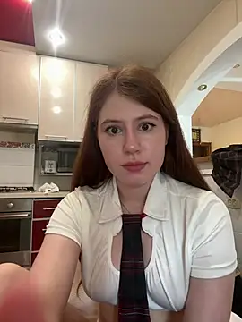 CarolaineMyers online show from July 28, 2026, 12:48 pm