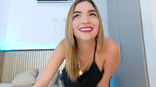 Sammy Lovee online show from October 4, 2025, 7:26 pm