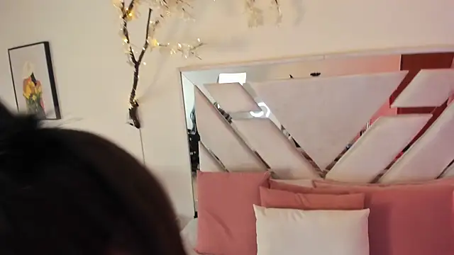 Snapshot of lia__harry chatting on October 3, 2025, 8:21 pm lia harry online show from October 3, 2025, 8:21 pm