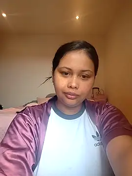 Alessandraa- online show from February 28, 2026, 9:14 pm