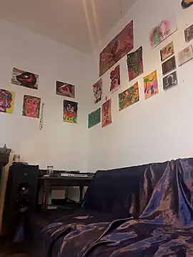 marixaballi online show from October 31, 2025, 8:49 pm