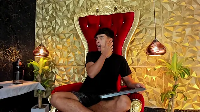 CHR58  online show from September 19, 2025, 12:03 am