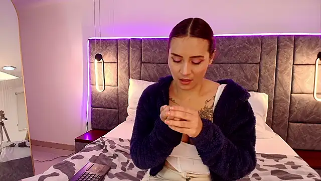 Dakota Megan 69 online show from March 12, 2026, 1:15 pm