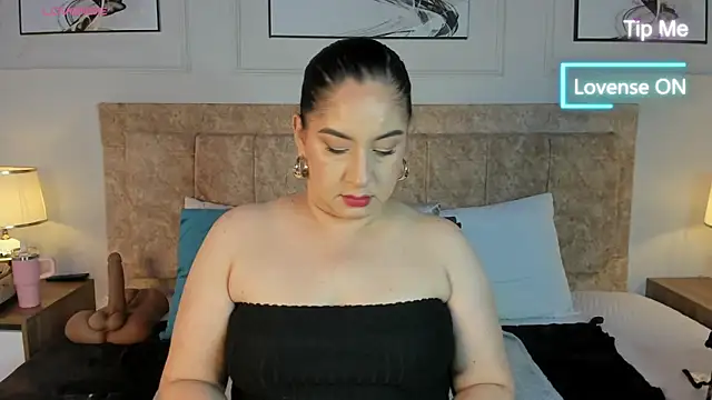 Joy deepxxx online show from December 18, 2025, 8:12 pm