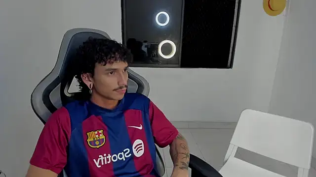 Snapshot of lordpussy__ chatting on October 21, 2025, 2:55 am lordpussy online show from October 21, 2025, 2:55 am