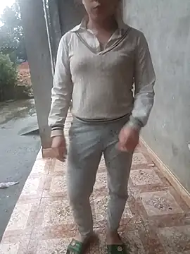 Phuong xxx online show from March 9, 2026, 11:03 am