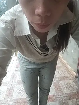 Phuong xxx online show from March 16, 2026, 10:41 am