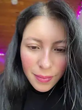 Mia salinass online show from June 21, 2026, 8:03 pm