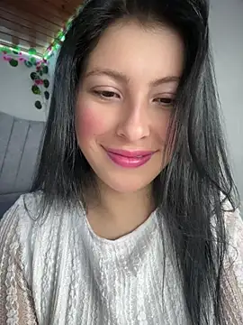 Snapshot of Mia_salinass chatting on July 3, 2026, 8:37 pm Mia salinass online show from July 3, 2026, 8:37 pm