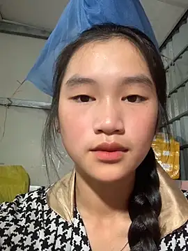 -Lie-06 online show from September 10, 2025, 6:12 am