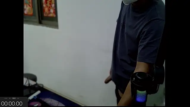 Snapshot of zhu000000 chatting on September 25, 2025, 4:40 am zhu000000 online show from September 25, 2025, 4:40 am