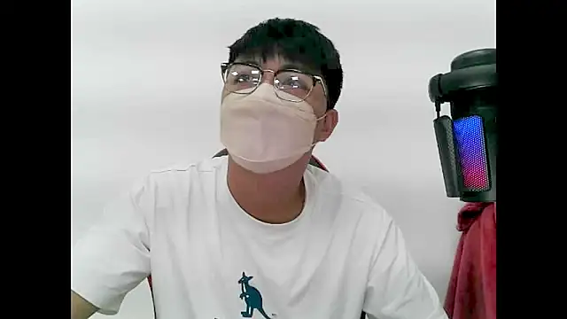 Snapshot of zhu000000 chatting on October 30, 2025, 6:12 am zhu000000 online show from October 30, 2025, 6:12 am