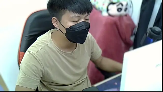 Snapshot of zhu000000 chatting on September 23, 2025, 6:53 am zhu000000 online show from September 23, 2025, 6:53 am