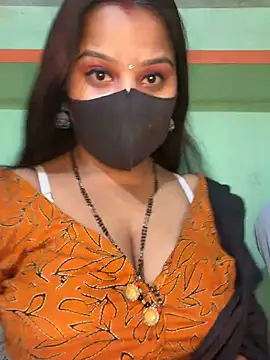 Snapshot of Shneeha_le chatting on March 20, 2026, 4:52 pm Shneeha le online show from March 20, 2026, 4:52 pm