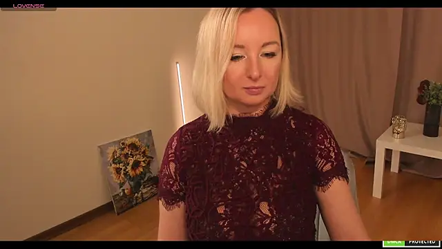 sexmom8 online show from October 6, 2025, 12:17 pm