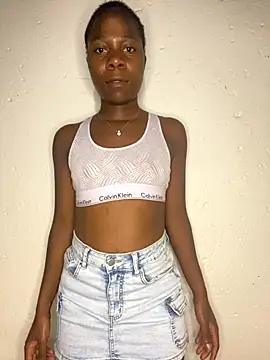 Crazyqueenxxx online show from October 2, 2025, 2:20 pm