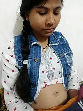 Snapshot of Vaani_Cutie chatting on February 5, 2026, 4:25 pm Vaani Cutie online show from February 5, 2026, 4:25 pm