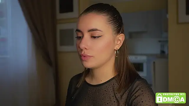 KateCarrey online show from November 14, 2025, 6:39 am