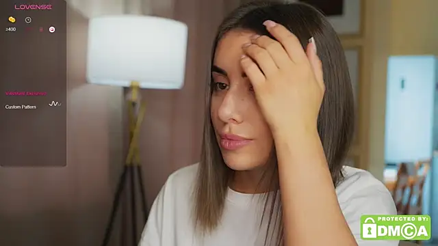 KateCarrey online show from September 18, 2025, 7:33 am