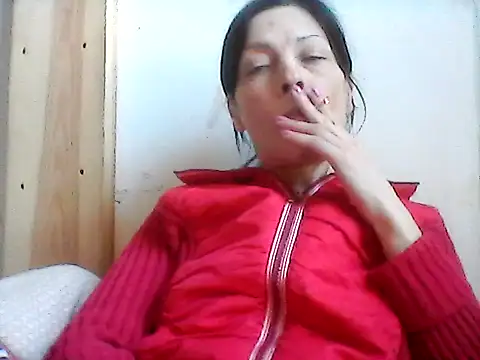 Snapshot of Milana38 chatting on May 17, 2026, 8:14 am Milana38 online show from May 17, 2026, 8:14 am