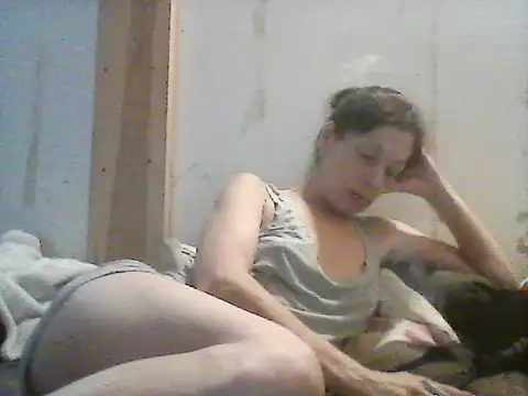 Milana38 online show from August 5, 2026, 8:36 pm