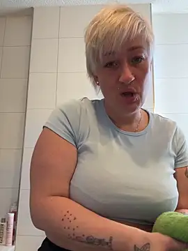 Rozendefotz online show from March 17, 2026, 7:00 am