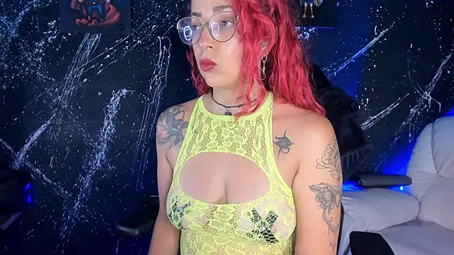 RoxanneStorm  online show from June 27, 2026, 5:35 am