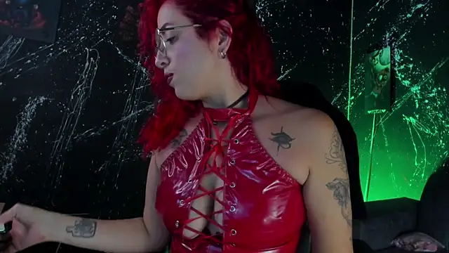 RoxanneStorm  online show from July 29, 2026, 4:33 am