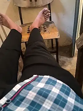 bigdick lickingexpert08 online show from October 3, 2025, 7:10 am