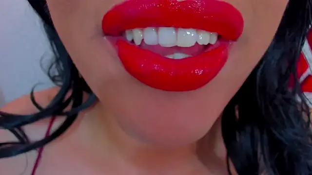 sweet Elizabeth online show from May 2, 2026, 1:49 pm