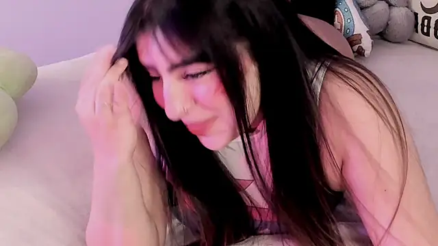 Camila Matinez  online show from September 26, 2025, 12:50 am