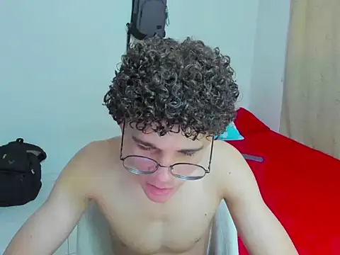 Tom Blues online show from September 15, 2025, 1:00 pm