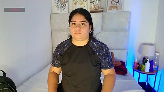 elizawiliamst online show from July 9, 2026, 11:20 am