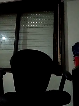 0800cristean online show from September 14, 2025, 11:38 pm