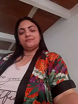 tiffany Johnson1 online show from October 3, 2025, 1:45 pm