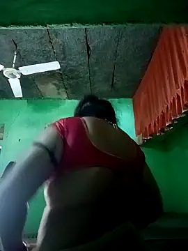 Manavi x online show from March 21, 2026, 8:41 am