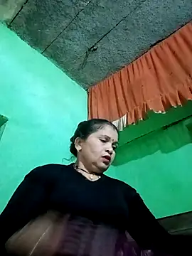 Manavi x online show from February 6, 2026, 10:33 am