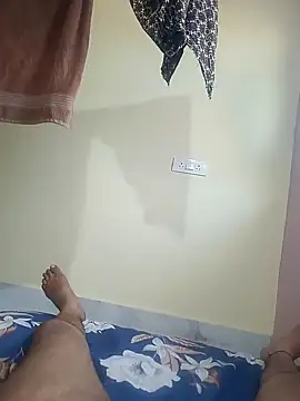 bobby3374 online show from September 22, 2025, 1:22 am