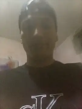 Bebicho14 online show from November 21, 2025, 4:33 am