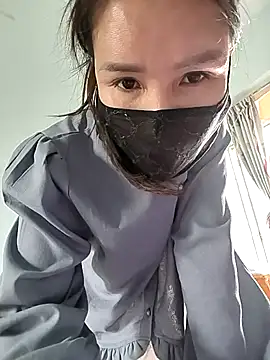 Snapshot of simsim-00 chatting on March 23, 2026, 4:56 am simsim-00 online show from March 23, 2026, 4:56 am