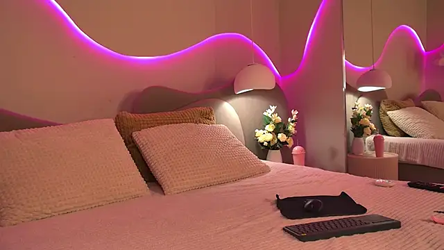 NicolSpace online show from May 16, 2026, 3:38 am