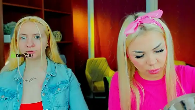 Snapshot of mila_glow1 chatting on March 22, 2026, 6:59 am mila glow1 online show from March 22, 2026, 6:59 am