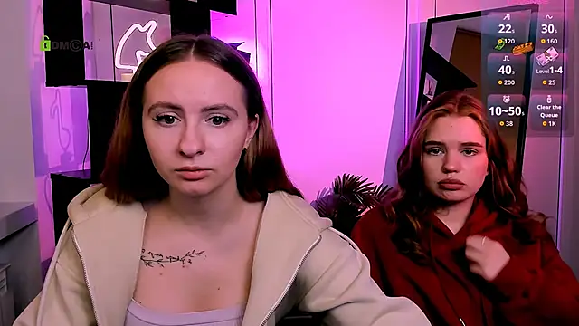 mila glow1 online show from November 8, 2025, 7:17 pm