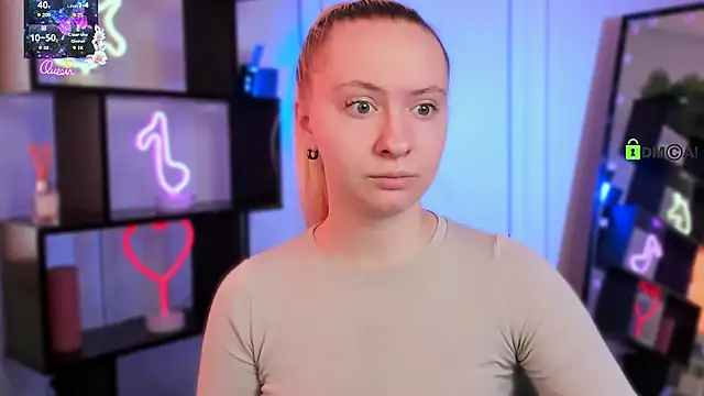 Snapshot of mila_glow1 chatting on March 6, 2026, 6:19 am mila glow1 online show from March 6, 2026, 6:19 am