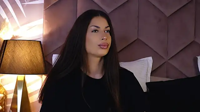 EvaRhea online show from October 22, 2025, 2:55 am